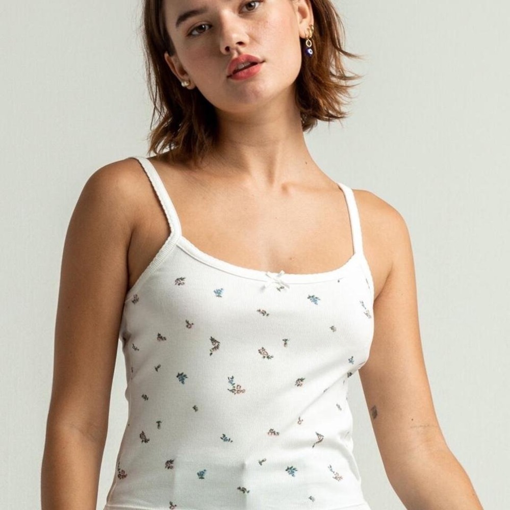 Levi's canyon tank top in floral coquette pattern